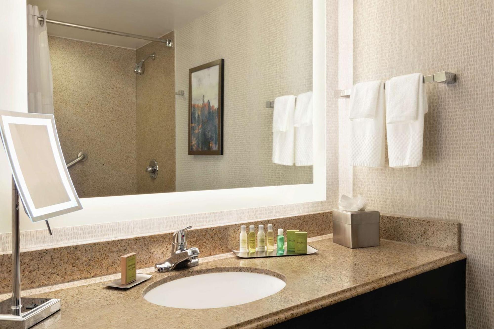 Doubletree By Hilton Atlanta Northeast/Northlake Tucker Zewnętrze zdjęcie