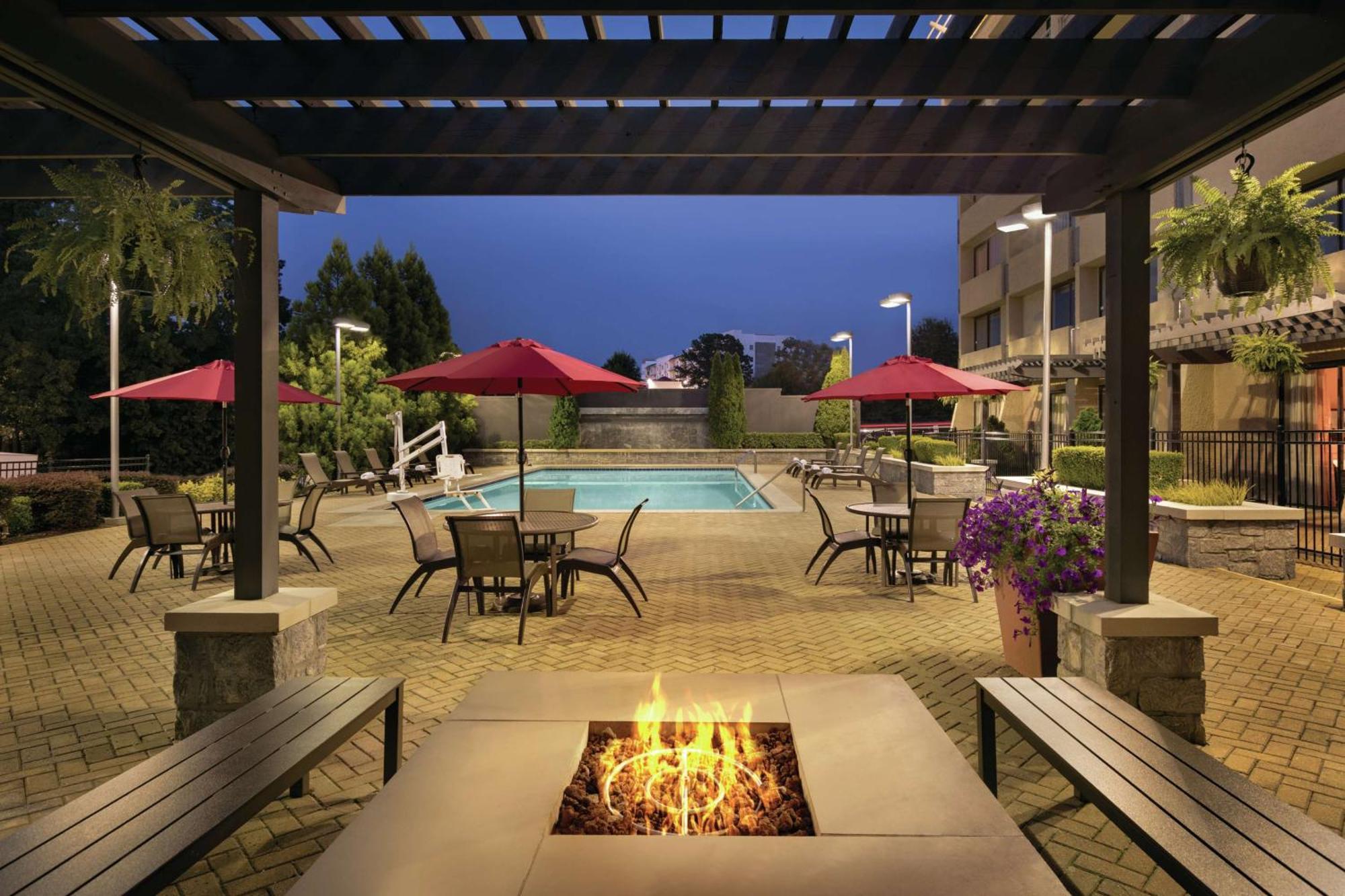 Doubletree By Hilton Atlanta Northeast/Northlake Tucker Zewnętrze zdjęcie