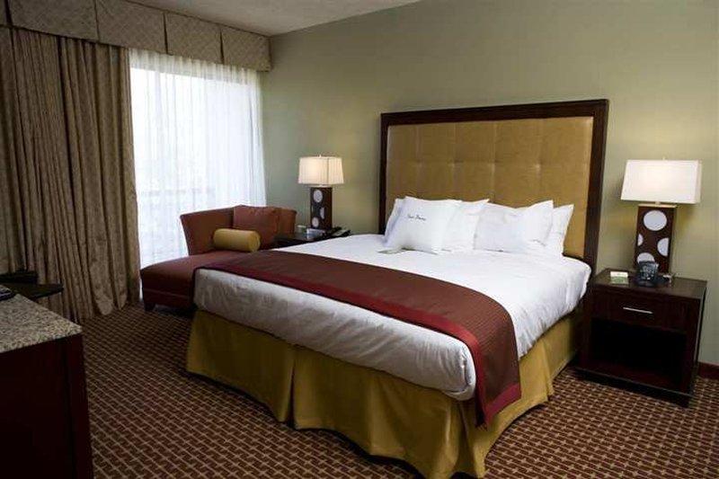 Doubletree By Hilton Atlanta Northeast/Northlake Tucker Zewnętrze zdjęcie